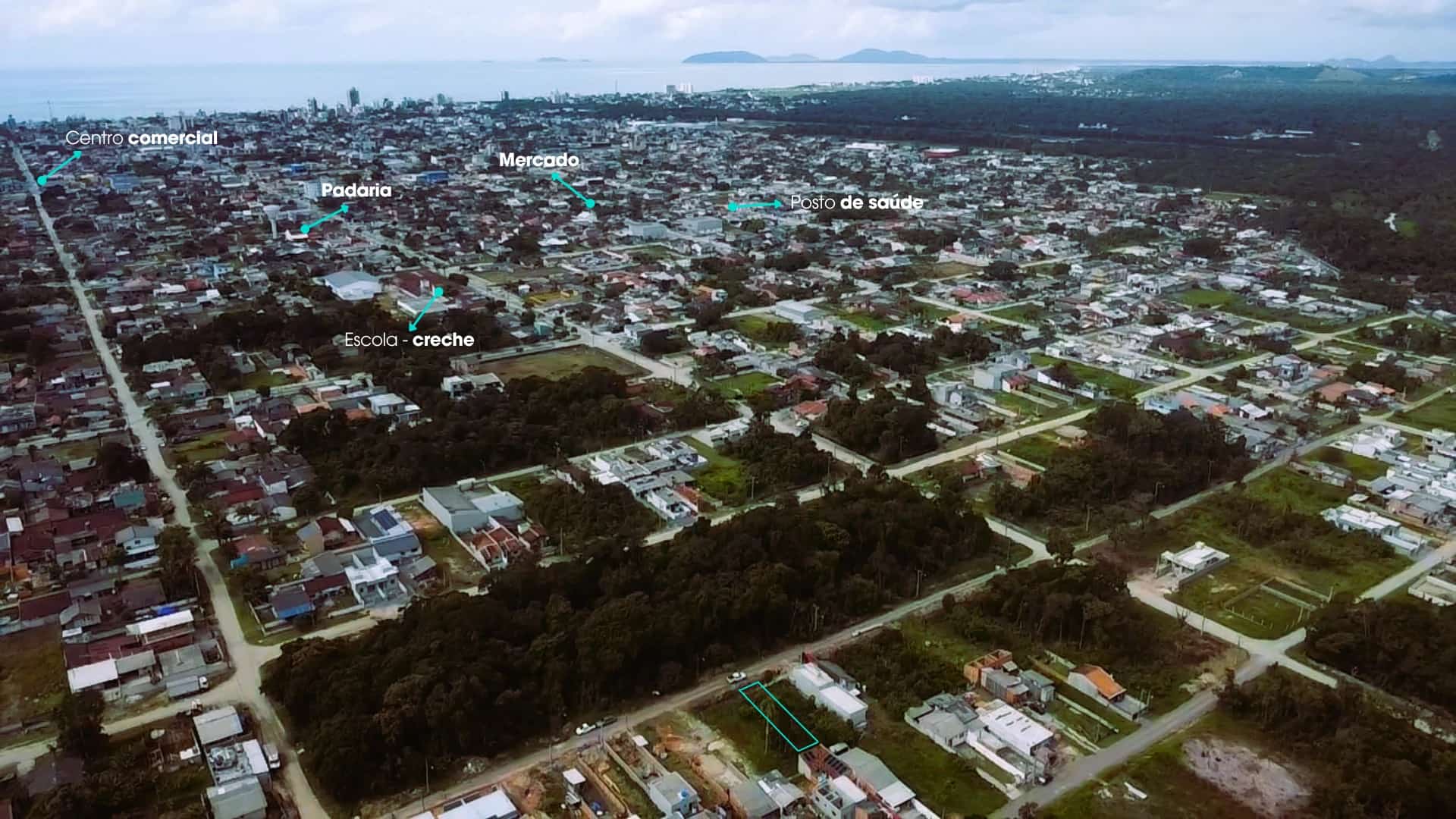 TERRENO 180m² PRÓXIMO AO CENTRO