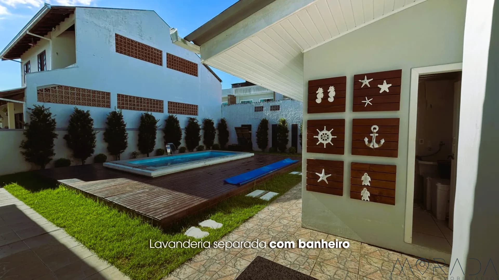 Casa com Piscina e Acabamento em Alto Padrão – 250m do Mar