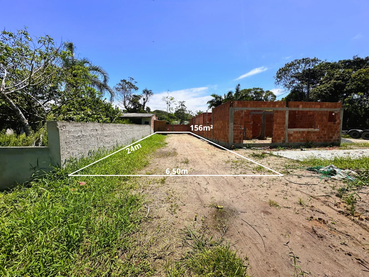 TERRENO PRONTO PARA CONSTRUIR NO BALNEÁRIO ITAMAR!
