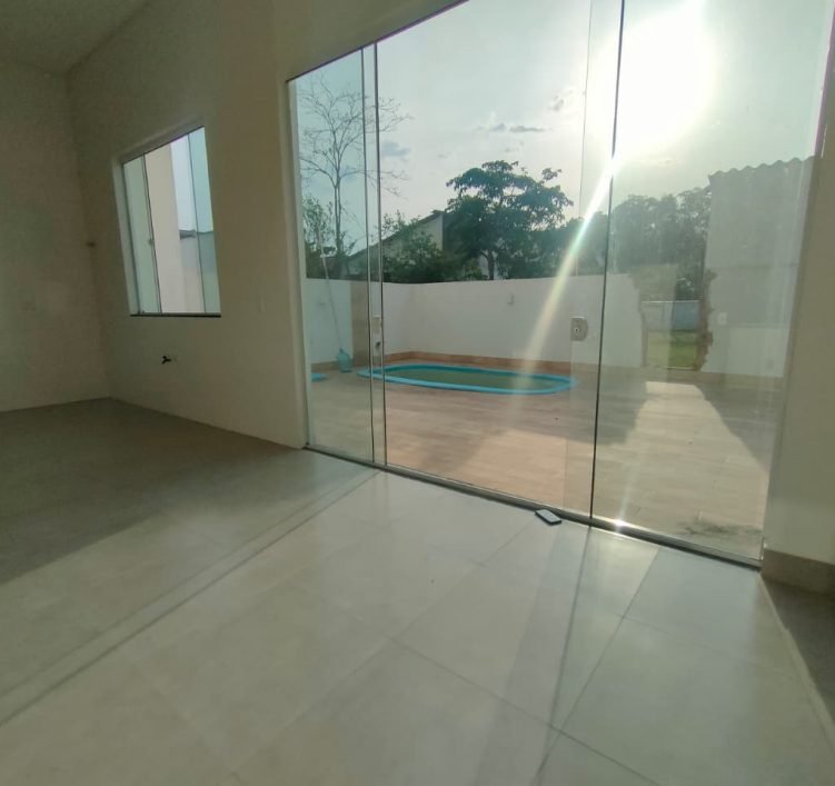 WhatsApp Image 2025-10-16 at 17.43.00