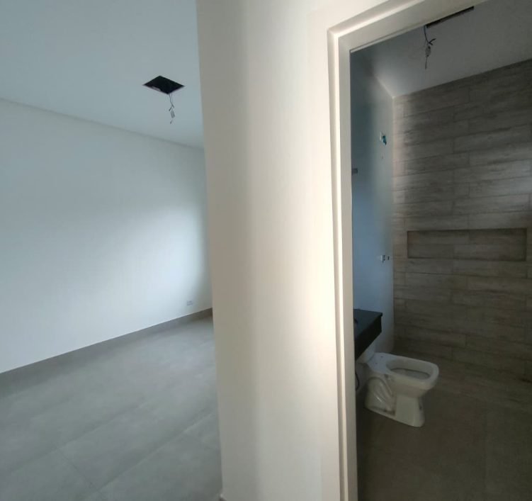 WhatsApp Image 2025-10-16 at 17.43.01