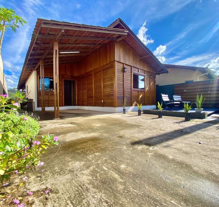 WhatsApp Image 2025-10-21 at 14.55.11 (4)