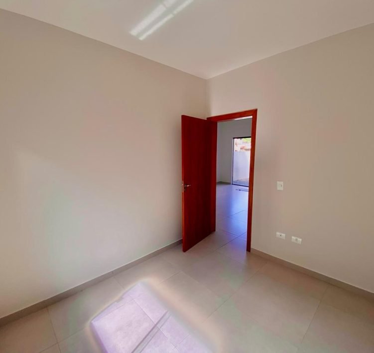 WhatsApp Image 2025-10-21 at 16.57.16